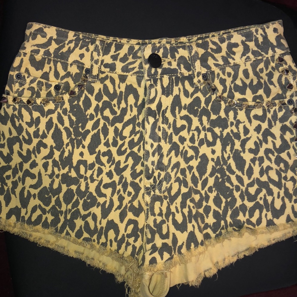BDG cheeky high rise shorts